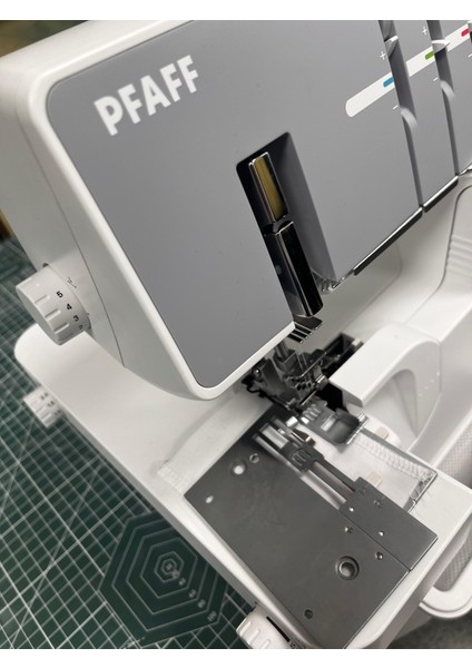 416362301 Pfaff Dişli Plakası(Coverlock 3.0-4.0)