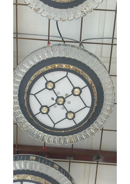 40CM Çapında Kristal Taşlı Üç Renk Plafonyer LED Avize modelleri