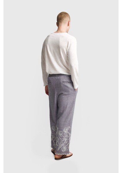 Desenli Dokulu Pantolon modelleri