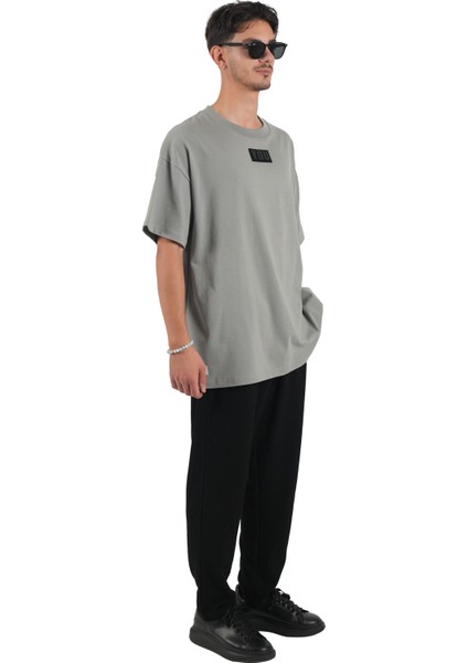 Erkek You Arma Detay Tshirt modelleri