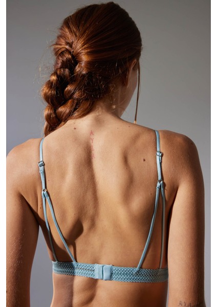 Kadın Dantelli Balensiz Üçgen Sütyen fırsatları