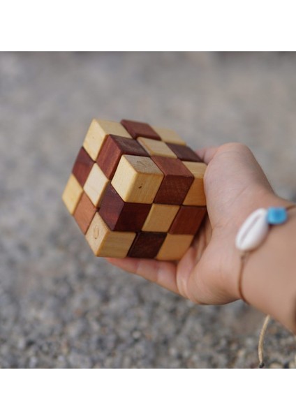 Montessori Ahşap Oyuncak: Ipli Küp Yılan fırsatları