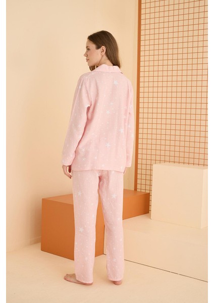 Mevsimlik %100 Pamuklu Yıldız Baskılı Düğmeli Cepli Pijama Takım fırsatları