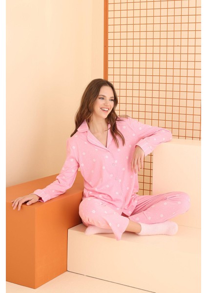 Kadın %100 Pamuklu Çiçek Baskılı Düğmeli Mevsimlik Pijama Takım