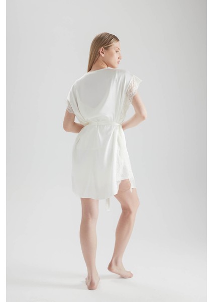 Kadın Vegan Dokuma Dantel Detaylı Kimono modelleri