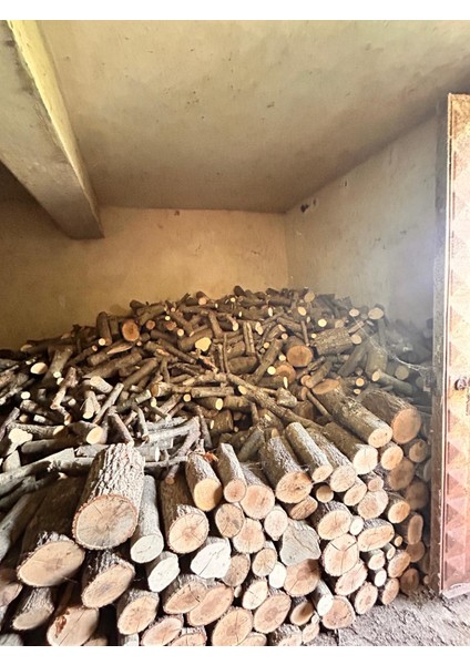 20 kg Odun 1 Yıl Dinlenmiş Şöminelik