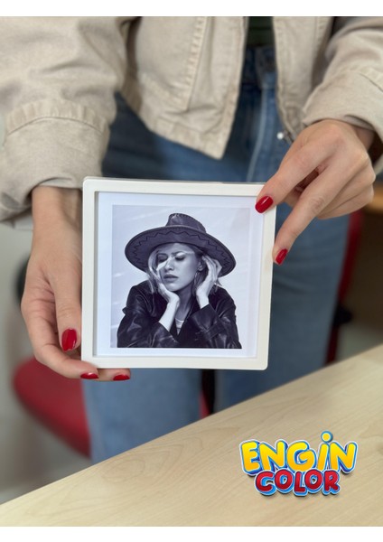 Yapışkanlı Fotoğraf Çerçevesi-Sök Tak Paspartulu 3'lü Paket Beyaz Pola 14x14 Çerçeveler fiyatları