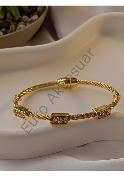 Gold Zirkon Taşlı Mıknatıslı Çelik Kelepçe Bileklik modelleri