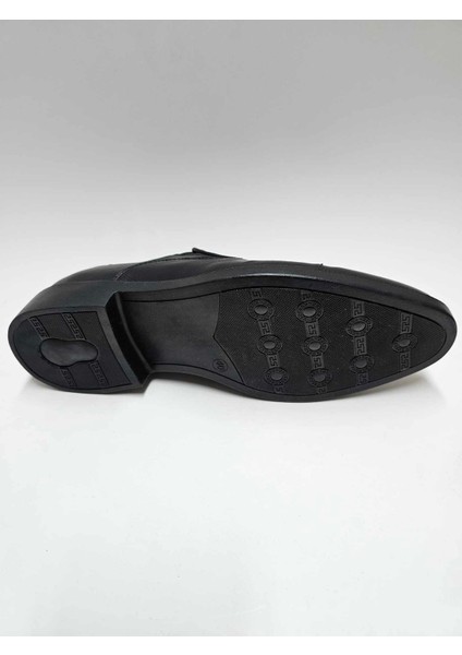 Hakiki Deri Bağcıksız Klasik Kauçuk Tabanlı Erkek Ayakkabı C-82685AT