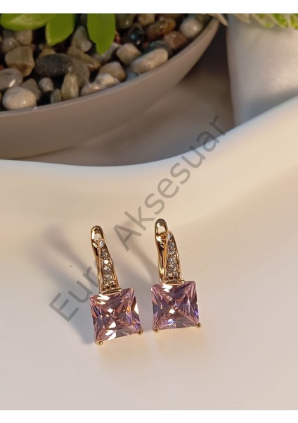 Xuping Jewelry Pembe Zirkon Taşlı Vıp Küpe