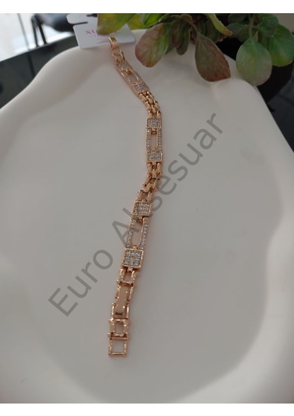 Rose Taş Detaylı Vip Bileklik modelleri