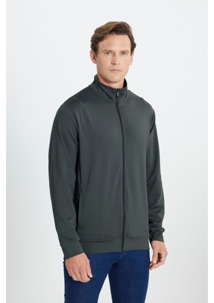 Pamuklu Standart Fit Normal Kesim Dik Yaka Cepli Esnek Sweatshirt