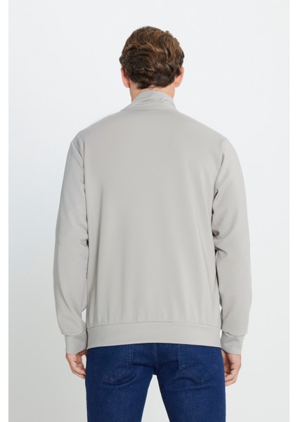 Pamuklu Standart Fit Normal Kesim Dik Yaka Cepli Esnek Sweatshirt