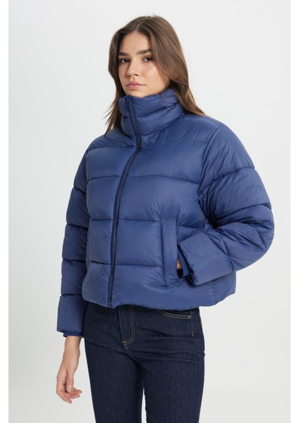 Loose Fit Rahat Kesim Pembe Şişme Mont fırsatları