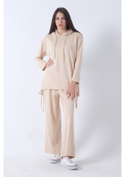 Taş Yanları Bağlamalı Kapüşonlu Tunik Pantolonlu Takım 46377.50