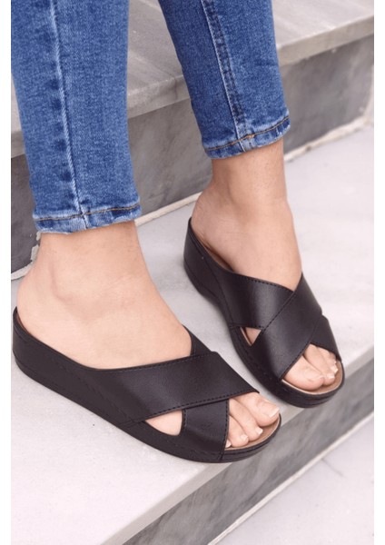 Desy Kadın Ortopedik Taban Şık Konfor Modeli Günlük Terlik Genç Anne Ev Dışarı Terliği fırsatları