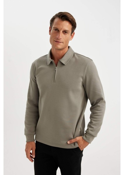 Regular Fit Polo Yaka Yarım Fermuarlı Basic Düz Sweatshirt D2279AX24AU