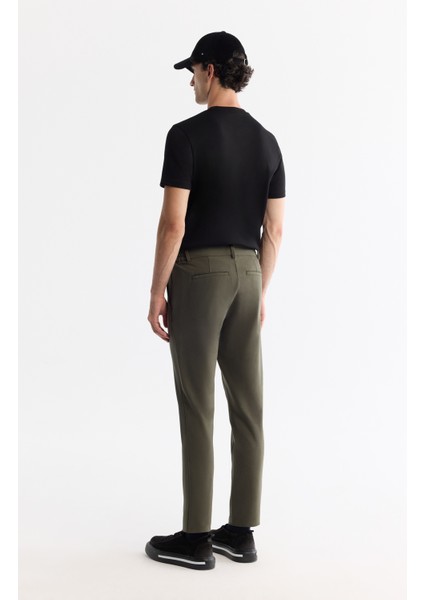 Erkek Haki Kırışmaz Hızlı Kuruyan Beli Lastikli Ekstra Esnek Teknik Kumaş Slim Fit Pantolon A42Y3065
