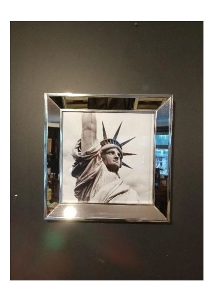 Cam Ahşap Çerçeveli Özgürlük Heykeli New York Resim Tablo 40X40