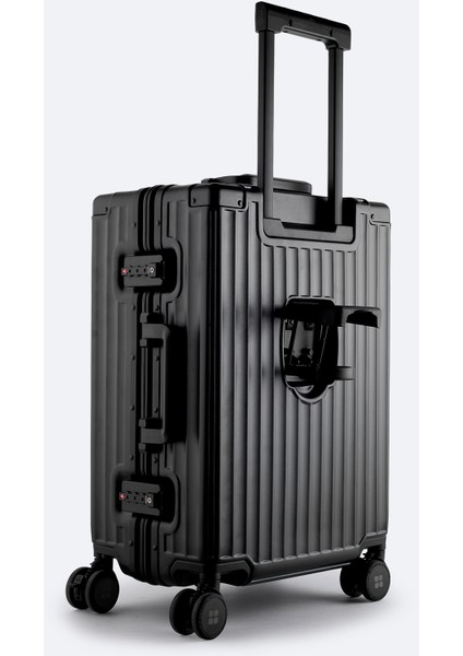 Erkek Siyah Polipropilen Laptop Bölmeli USB Sarj Özellikli Küçük Boy Bavul B008109 indirimleri