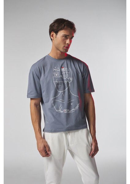 Mavi Düşünen Adam Baskılı Oversize Tshirt fiyatları