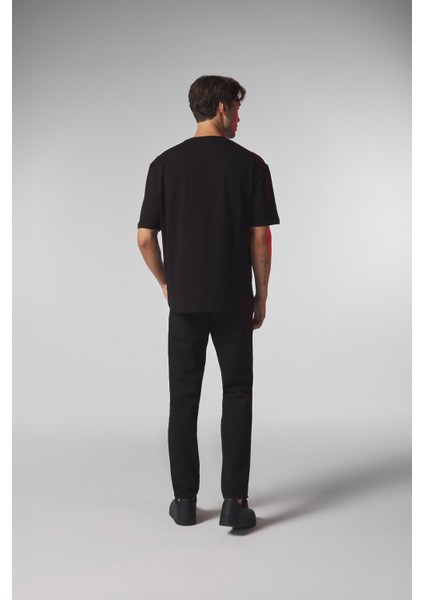 Siyah Düşünen Adam Baskılı Oversize Tshirt