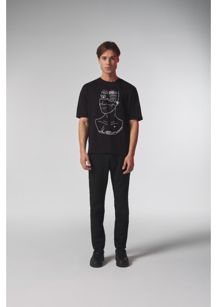 Siyah Düşünen Adam Baskılı Oversize Tshirt