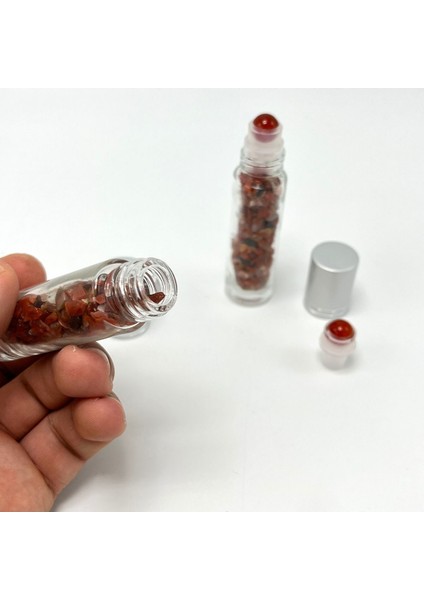 Sertifikalı Kırmızı Akik Doğal Taş Esans Şişesi ve Roller Masaj Aleti 10ML modelleri