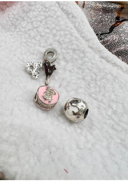Pembe Minnie Figürlü Charm fiyatları