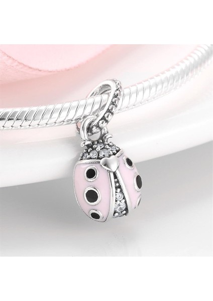 Me Uğur Böceği Charm