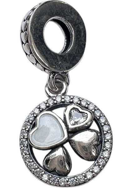 Sallantılı Yonca Charm