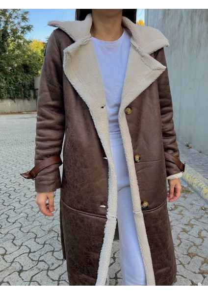 Kuzu Yumoş Kaplama Oversize Midi Boy Chanel Kıraşlı Kaban 200489 Acı Kahve