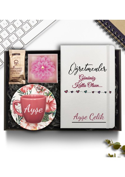Öğretmenler Günü Temalı Kişiye Özel Beyaz Defter & Pembe Fincan & Pembe Mum & Türk Kahvesi Seti