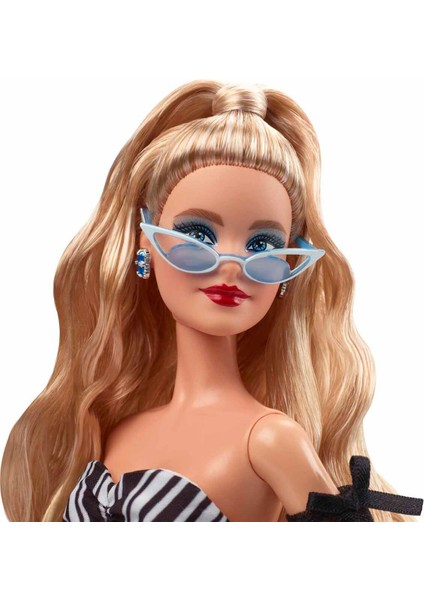 65. Yıl Özel Koleksiyon Bebeği Sarışın HRM58 fırsatları