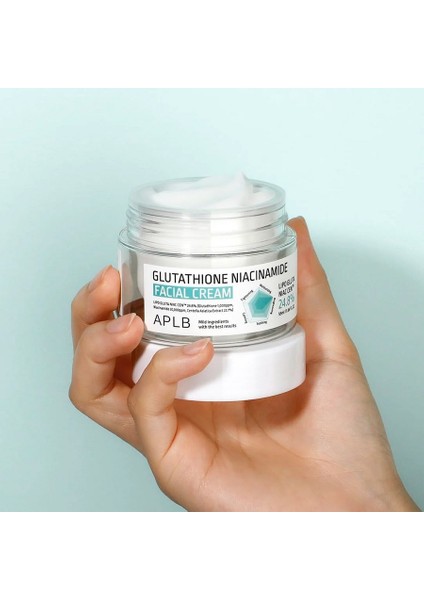 Glutathione Niacinamide Facial Cream 55ML- Glutatyon ve Niasinamid Içerikli Yüz Kremi