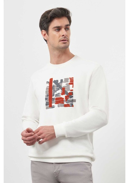 Erkek Beyaz Trend Bisiklet Yaka Sweat-Shirt fiyatları