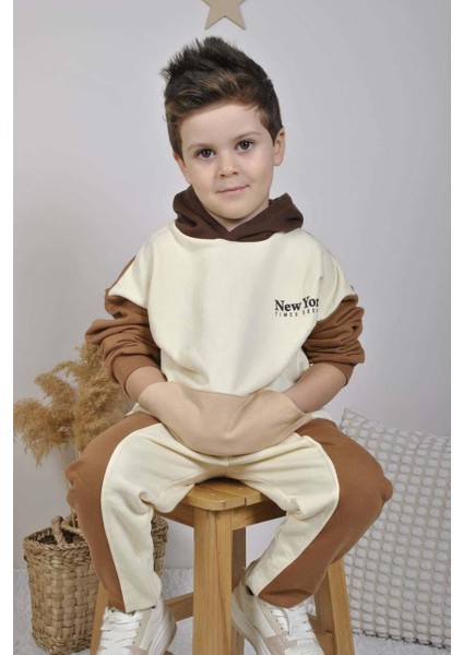 Erkek Çocuk Kanguru Cepli Pamuk Kapşonlu Eşofman Takımı fırsatları