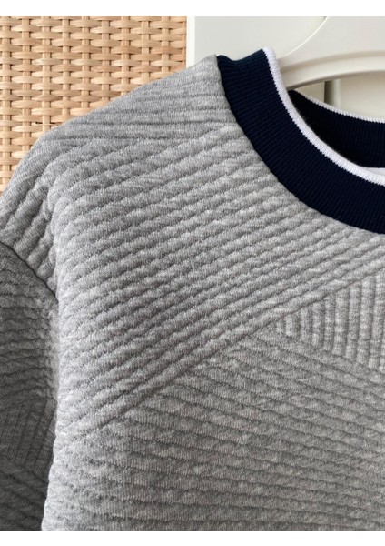 Unisex Kız / Erkek Çocuk Renkli Pamuklu Sweatshirt fırsatları