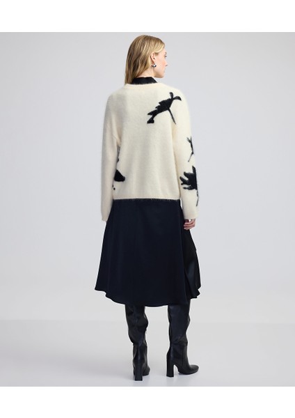 Kontrast Jakarlı Pelüş Triko IW6240050229018 fırsatları