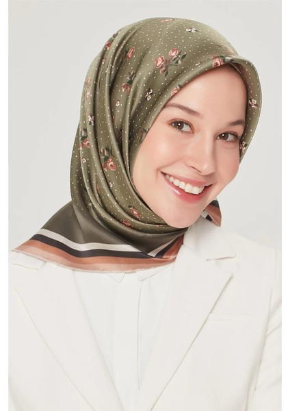 Nostalji Serisi Sura Ipek Eşarp 8502-32NS