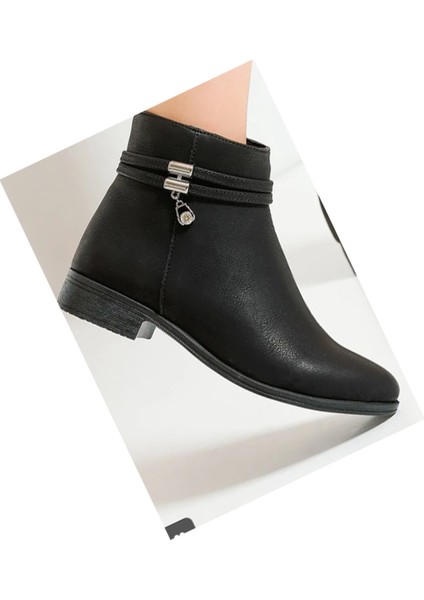 79-24 Deri Fashion Fermuarlı Kadın Bot modelleri