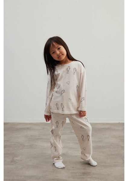 Kız Çocuk Pamuklu Uzun Kollu Pijama Takımı