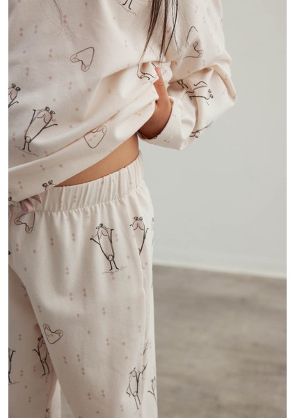 Kız Çocuk Pamuklu Uzun Kollu Pijama Takımı fırsatları