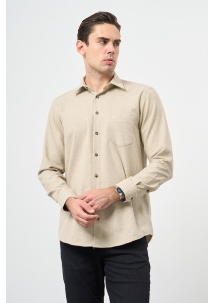 Açık Bej Uzun Kol Düz Gabardin Sert Yaka Cepli Pamuklu Classic Comfort Fit Gömlek 1004245168 modelleri