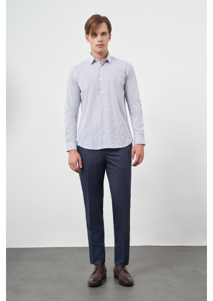Beyaz Uzun Kol Çizgili Desen Gabardin Sert Yaka Cepsiz Pamuklu Classic Slim Fit Gömlek 1004245207 fırsatları