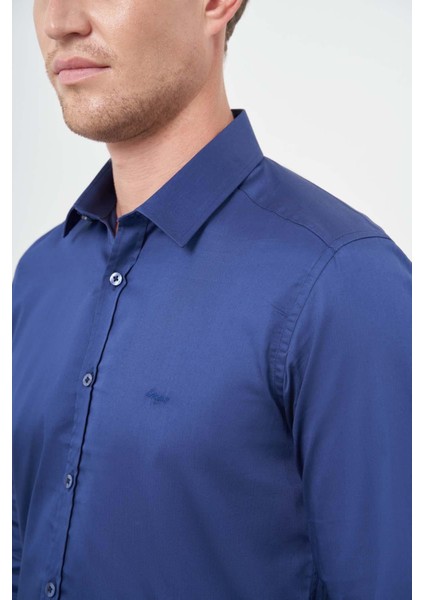 Beyaz Uzun Kol Düz Bez Ayağı 032 Sert Yaka Classic Slim Fit Gömlek 1004245324 indirimleri