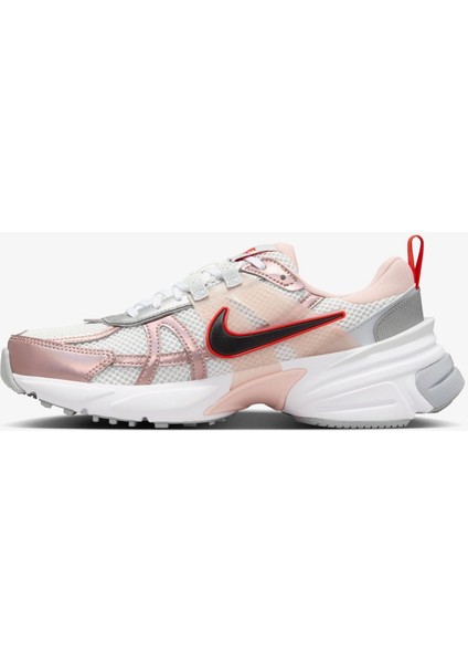 V2K Run Kadın Beyaz Sneaker HF9997-100 fırsatları