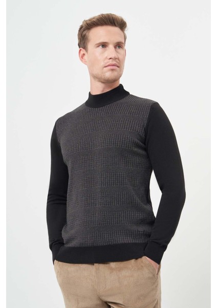 Siyah Uzun Kol Kendinden Desenli Örme Yarım Balıkçı Yaka Classic Comfort Fit Triko 1012245153 modelleri