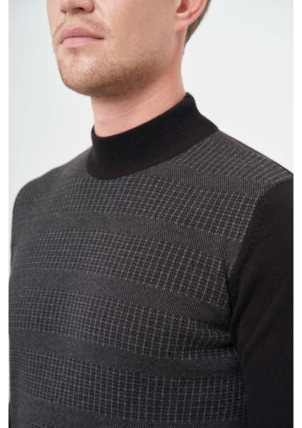 Siyah Uzun Kol Kendinden Desenli Örme Yarım Balıkçı Yaka Classic Comfort Fit Triko 1012245153 fırsatları