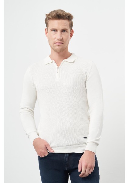 Beyaz Uzun Kol Kendinden Desenli Örme Polo Yaka Classic Comfort Fit Triko 1012245156 fiyatları